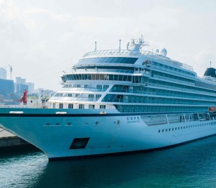 ZHAO SHANG YI DUN cruise ship with nationality of CHINA