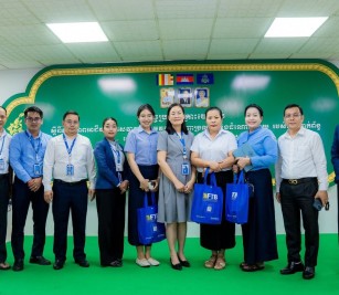 Presentation on the products and services of the Foreign Trade Bank of Cambodia (FTB) at the Autonomous Port of Sihanoukville.