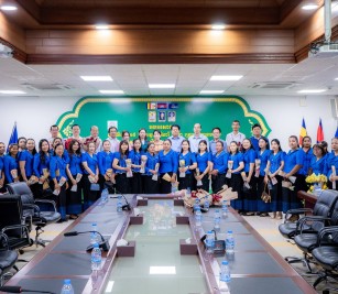 ពិធីអបអរសាទរខួបលើកទី ១១៥ នៃទិវាអន្តរជាតិនារី ៨ មីនា ឆ្នាំ២០២៦ នៅកំពង់ផែស្វយ័តក្រុងព្រះសីហនុ
