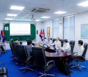 ដំណើរទស្សនកិច្ចរបស់ ធនាគារ Mizuho មកកាន់ កំពង់ផែស្វយ័តក្រុងព្រះសីហនុ
