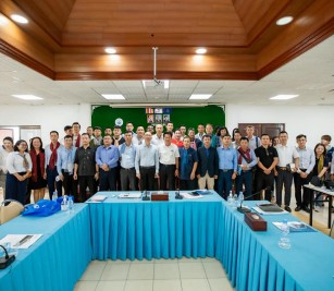 the visit of delegation of Embassy of Vietnam to the Kingdom of Cambodia and Transport Federation of Vietnam in aiming to search for business opportunities at Sihanoukville Autonomous Port
