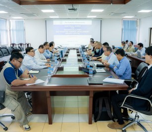 Held a discussion meeting with JICA Experts, Construction Company (TOA Corporation) and Project Consultant (Nippon Koei & Oriental Consultant Global JV)