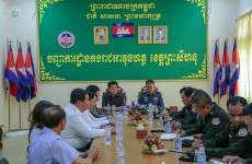 ឯកឧត្ដម លូ គឹមឈន់ បានអញ្ជើញចុះទៅសំណេះសំណាល និង សាកសួរសុខទុក្ខ កងកំលាំងអាវុធហត្ថ