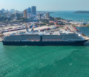 WESTERDAM cruise ship with NETHERLAND nationality, length of 285.22 meters, width of 32.25 meters