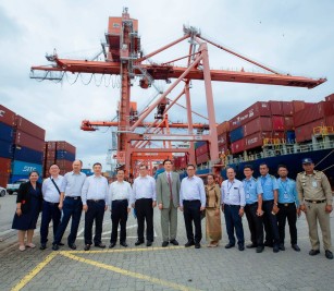 ដំណើរទស្សនកិច្ច គណៈប្រតិភូសភាប្រជាជនខេត្តអានហ៊ួយ នៃសាធារណរដ្ឋប្រជាមានិតចិន មកកាន់ កំពង់ផែស្វយ័តក្រុងព្រះសីហនុ
