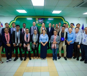Welcomed a visit of 11 delegates of the Futuru Lider ba ASEAN (FLBA)
