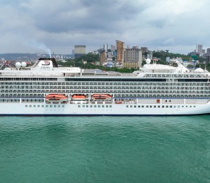 VIKING ORION cruise ship with nationality of NORWAY, length of 228.3 meters, width of 28.8 meters