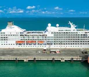 នាវាទេសចរណ៍ ឈ្មោះ SEVEN SEAS NAVIGATOR សញ្ជាតិ BAHAMAS ដែលមានប្រវែងបណ្តោយ ១៧២,៥៣ ម៉ែត្រ ប្រវែងទទឹង ២៤,៨០ ម៉ែត្រ ជម្រៅ ៧,៥០ ម៉ែត្រ បានចូលចតនៅ កសស
