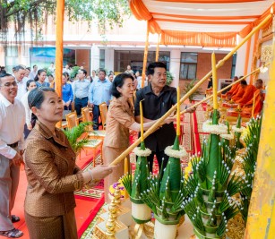 Sihanoukville Autonomous Port, organized a blessing ceremony for Khmer New Year 2023 at PAS Administration Building, presided over by Samdech Kittisinghabandit Men Sam Orn
