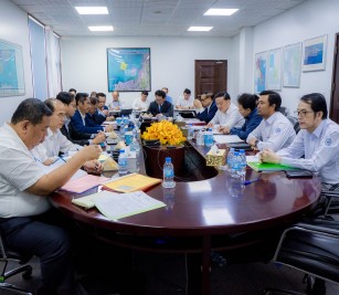Sihanoukville Autonomous Port (PAS) held the 8th session of the Board of Directors in its 8th Mandate at the venue of PAS Meeting Room presided