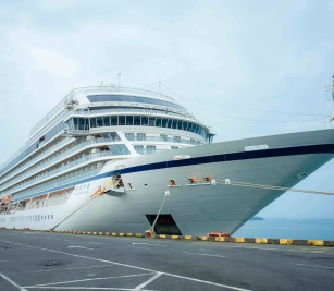 HAO SHANG YI DUN cruise ship with nationality of CHINA
