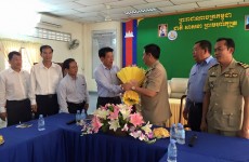 ឯកឧត្ដម លូ គឹមឈន់ បានសំណេះសំណាល និងសួរសុខទុក្ខមន្ត្រីនគរបាល នៃស្នងការដ្ឋាននគរបាលខេត្តព្រះសីហនុ