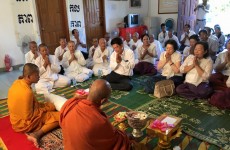 នៅគណ:កម្មាធិការសាខាកាកបាទក្រហមខេត្តព្រះសីហនុ បានរៀបចំពិធីសូត្រមន្តឆ្លងឆ្នាំ