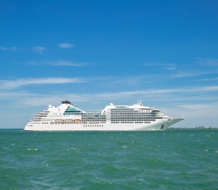 SEABOURN ENCORE cruise ship with nationality of Bahamas, length of 210.50 meters, width of 28 meters, and draft of 6.6 meters arrived at Sihanoukville Autonomous Port after sailing from Thailand