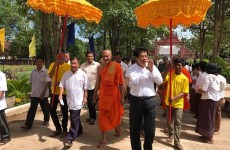 អង្គកឋិនទានសាមគ្គី ដង្ហែរទៅកាន់វត្តកោះកែវ ឃុំព្រែកដំបូក ស្រុកស្រីសន្ធរ