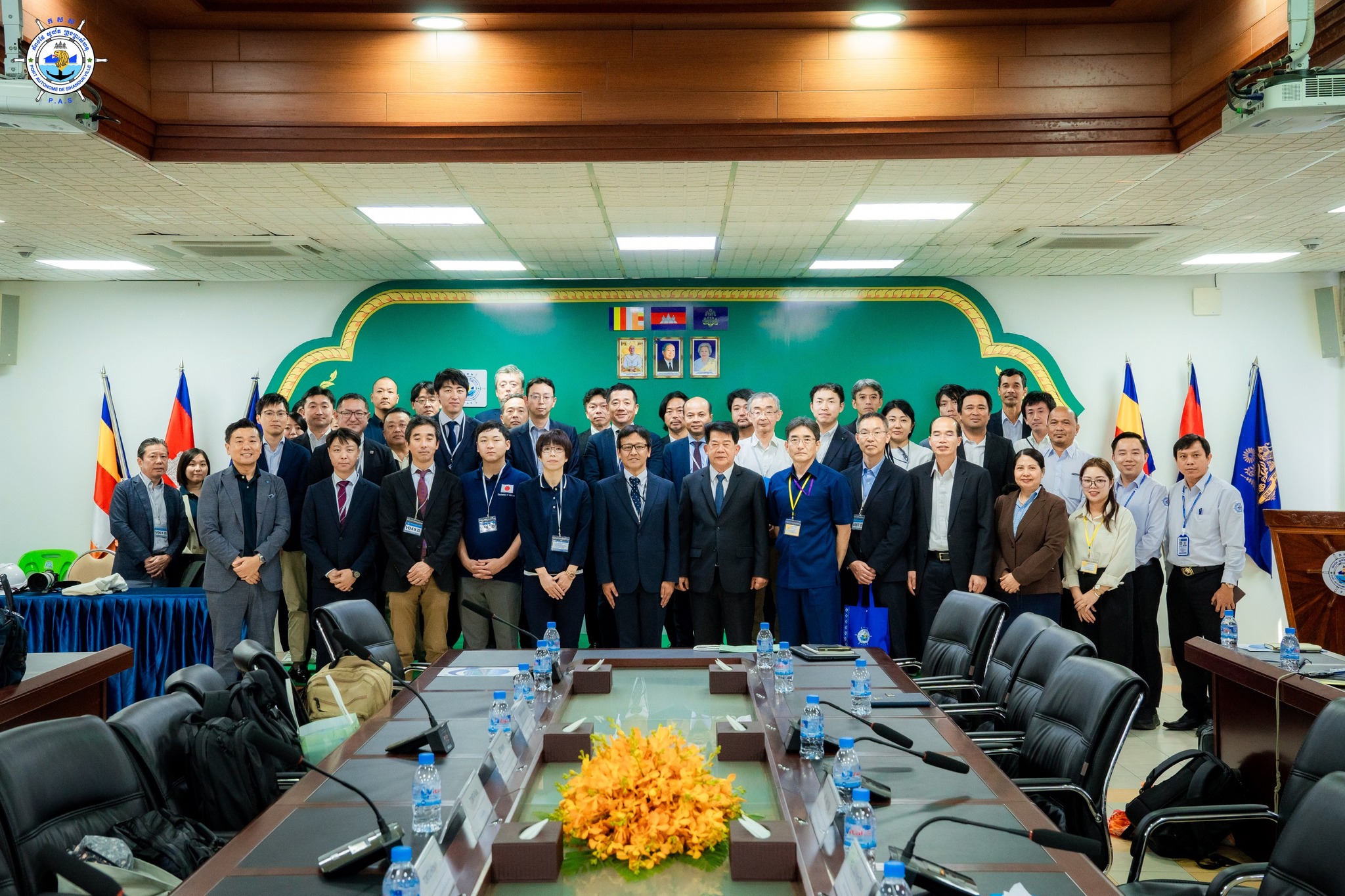 A courtesy visit of and held a discussion meeting with 30 Delegates of the Ministry of Land, Infrastructure

