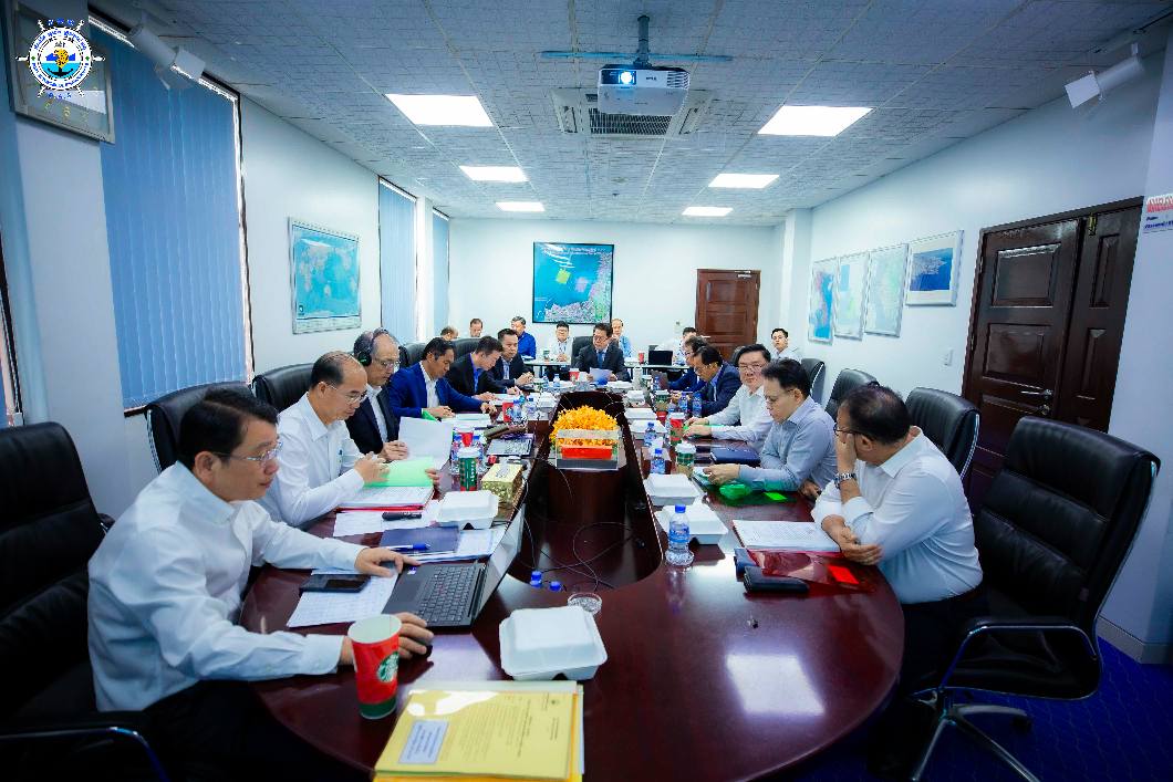 Held the 6th session of the Board of Directors in its 9th Mandate
