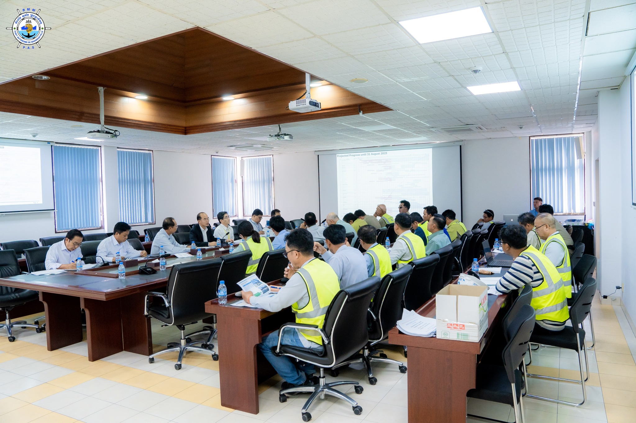 Monthly Progress Meeting of August regarding the implementation progress and the safety inspection of construction site of New Container Terminal Development Project-Phase 1
