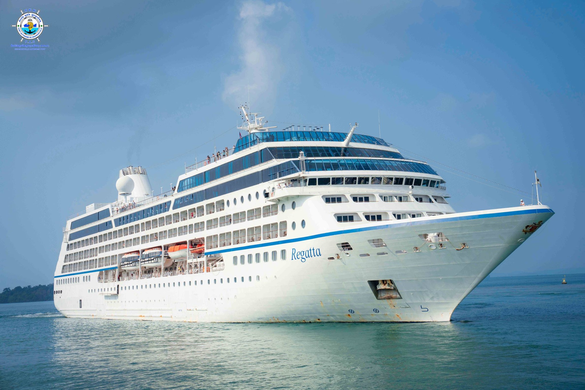 នាវាទេសចរណ៍ឈ្មោះ REGATA សញ្ជាតិ MARSHALL ISLAND
