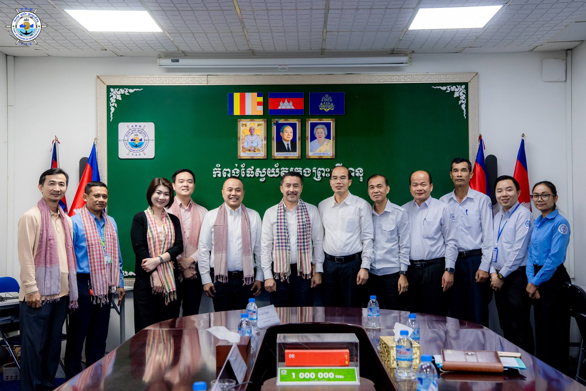 កិច្ចប្រជុំពិភាក្សាការងារជាមួយ ក្រុមហ៊ុន Regional Container Lines (RCL) នៅ កំពង់ផែស្វយ័តក្រុងព្រះសីហនុ
